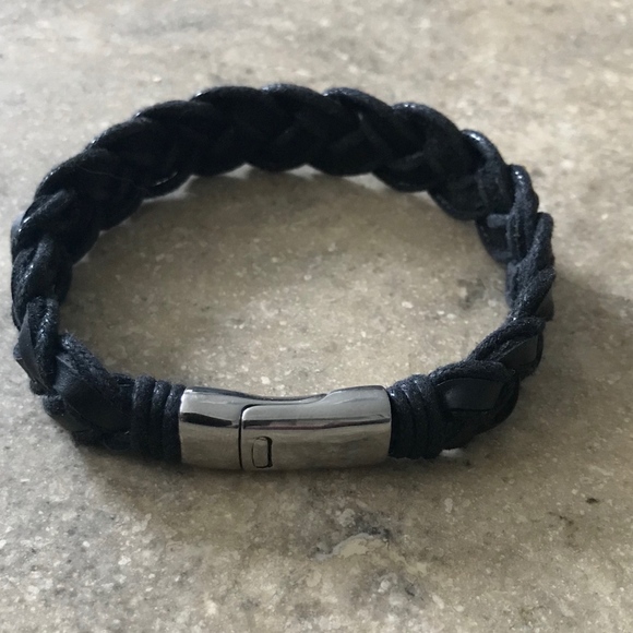Black Braided Leather Bracelet - Picture 4 of 6